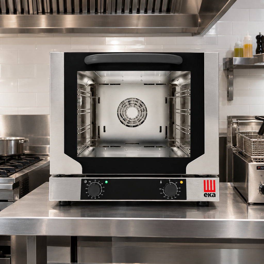 Horno EKA en cocina industrial