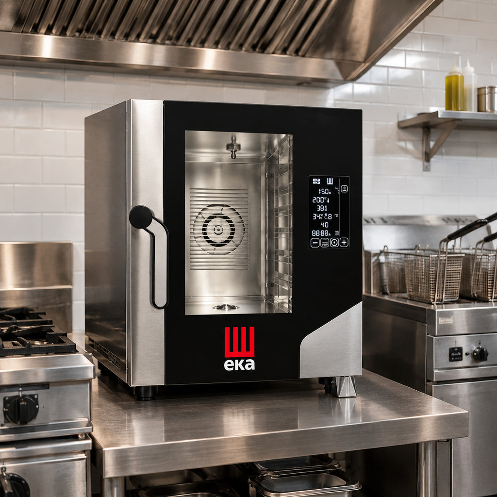 Horno profesional EKA 6xGN1/1 en cocina